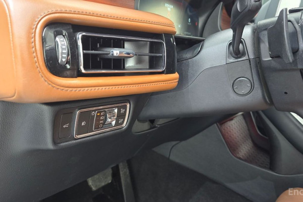 2021 Lincoln Aviator с пробегом 123 946 км