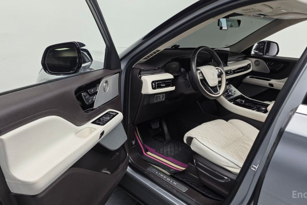 2020 Lincoln Aviator с пробегом 65 016 км