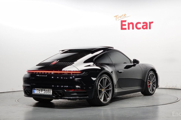 2020 Porsche 911 с пробегом 40 151 км