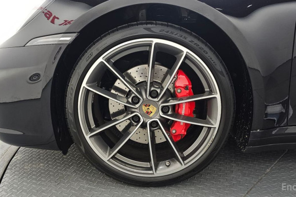 2020 Porsche 911 с пробегом 40 151 км