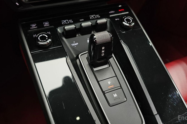 2020 Porsche 911 с пробегом 40 151 км