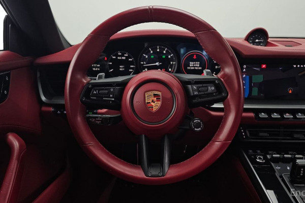 2020 Porsche 911 с пробегом 40 151 км