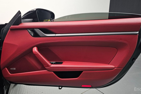 2020 Porsche 911 с пробегом 40 151 км