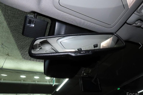 2024 Toyota RAV4 с пробегом 11 431 км