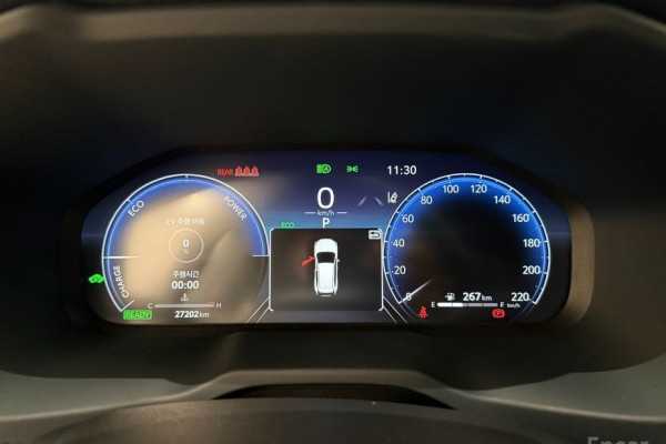 2023 Toyota RAV4 с пробегом 27 187 км