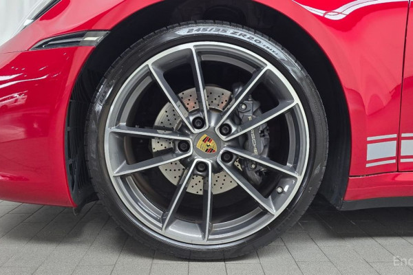 2021 Porsche 911 с пробегом 19 321 км