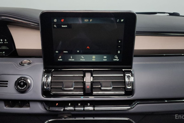 2020 Lincoln Navigator с пробегом 105 648 км