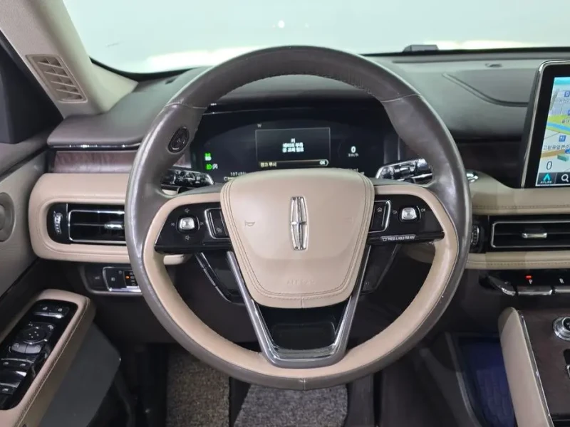 2021 Lincoln Aviator с пробегом 107 489 км
