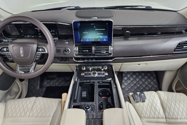 2018 Lincoln Navigator с пробегом 96 011 км