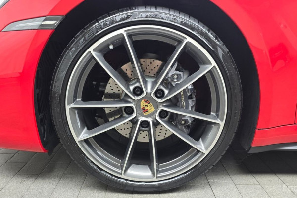 2020 Porsche 911 с пробегом 36 742 км