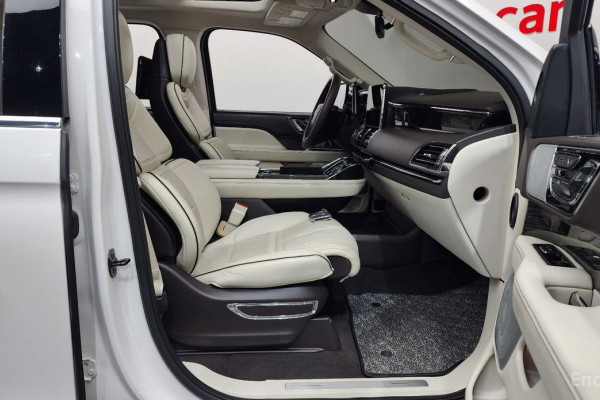 2018 Lincoln Navigator с пробегом 96 011 км