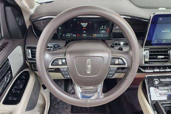 2018 Lincoln Navigator с пробегом 96 011 км