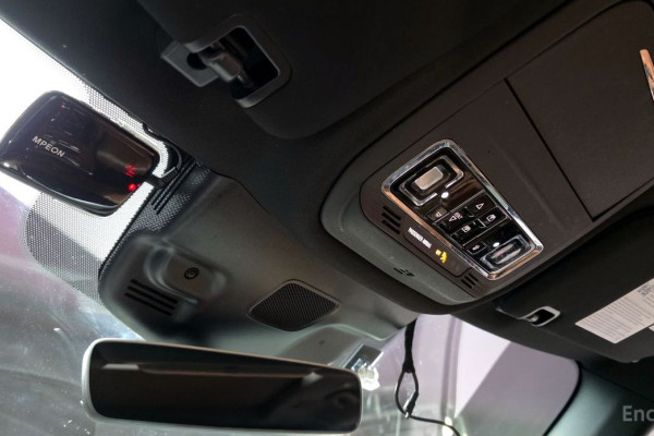 2021 Lincoln Aviator с пробегом 33 659 км