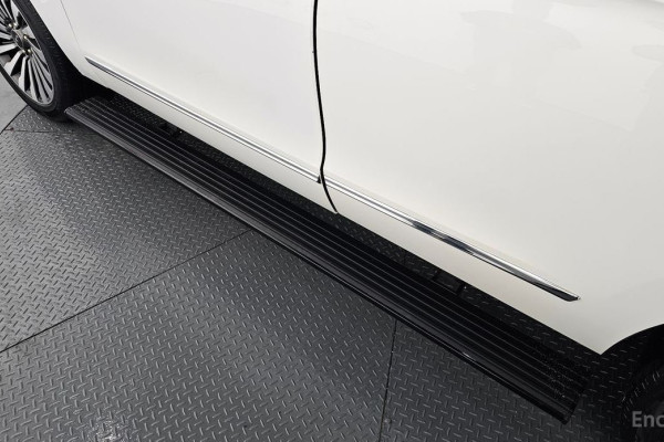 2021 Lincoln Navigator с пробегом 47 205 км