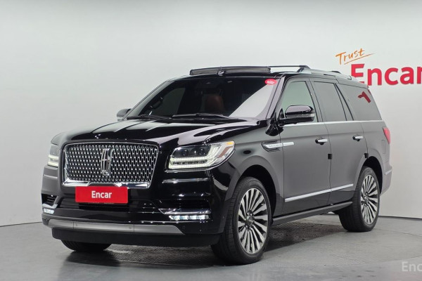 2021 Lincoln Navigator с пробегом 77 114 км