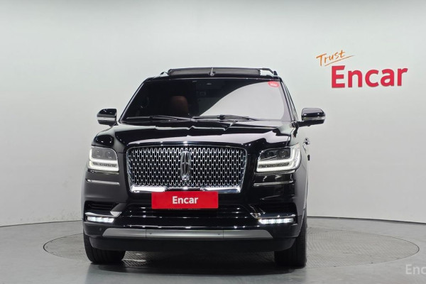 2021 Lincoln Navigator с пробегом 77 114 км