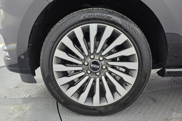 2021 Lincoln Navigator с пробегом 77 114 км