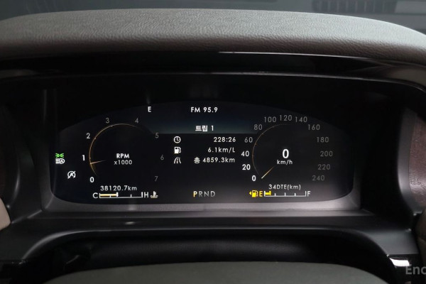 2022 Lincoln Aviator с пробегом 38 120 км