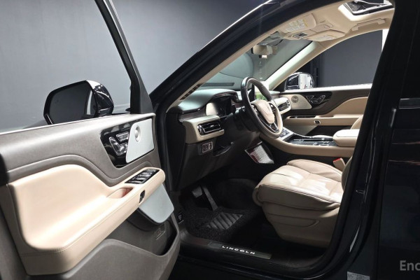 2022 Lincoln Aviator с пробегом 38 120 км