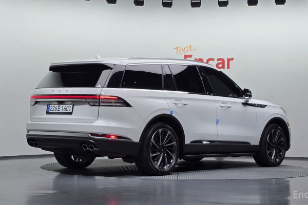 2021 Lincoln Aviator с пробегом 79 803 км