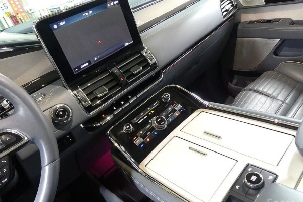 2021 Lincoln Navigator с пробегом 66 700 км