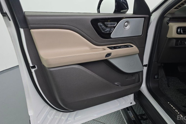 2021 Lincoln Aviator с пробегом 79 803 км