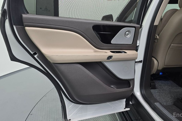 2021 Lincoln Aviator с пробегом 79 803 км