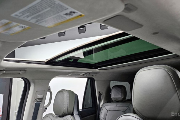 2023 Lincoln Navigator с пробегом 18 074 км