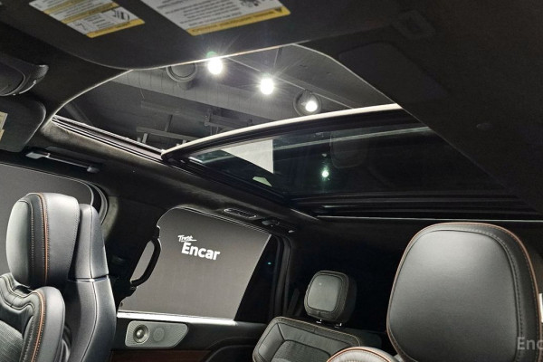 2023 Lincoln Navigator с пробегом 59 934 км