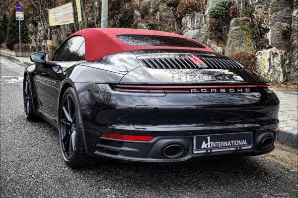 2020 Porsche 911 с пробегом 34 600 км