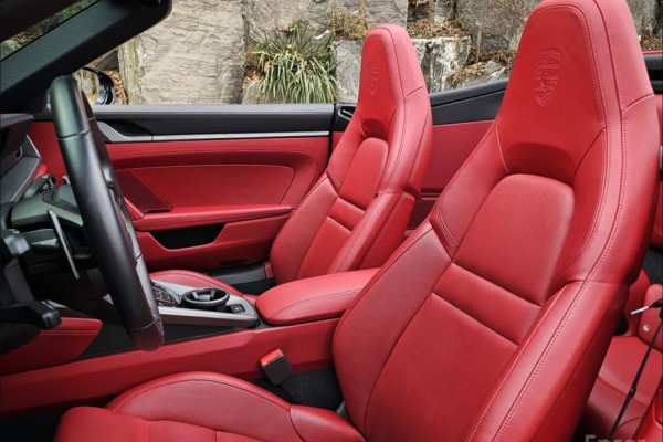 2020 Porsche 911 с пробегом 34 600 км