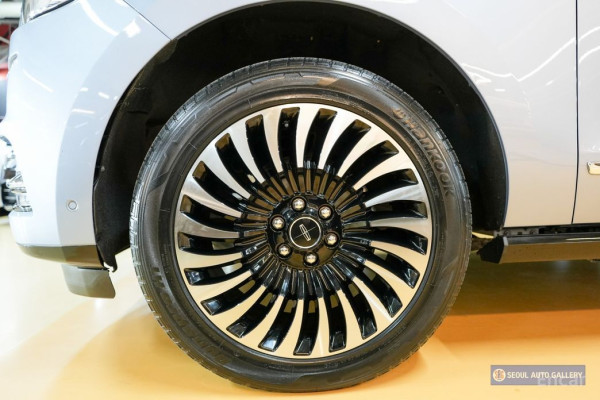 2020 Lincoln Navigator с пробегом 102 088 км