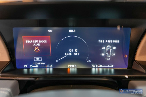 2020 Lincoln Navigator с пробегом 102 088 км