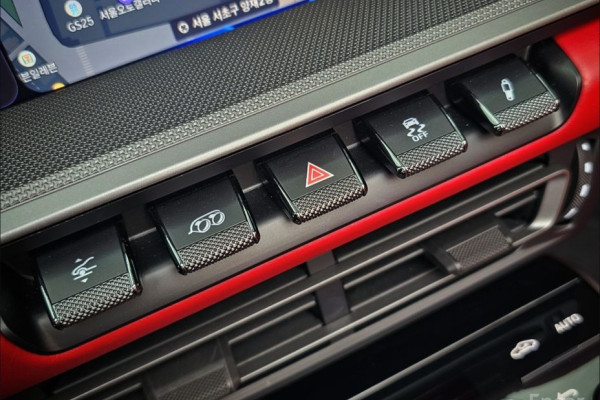 2020 Porsche 911 с пробегом 34 600 км