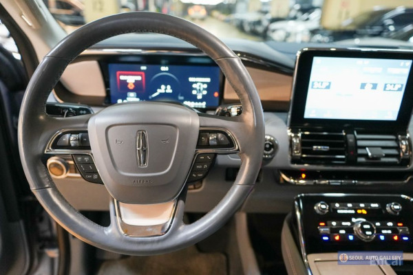 2020 Lincoln Navigator с пробегом 102 088 км
