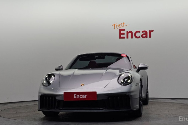 2025 Porsche 911 с пробегом 11 978 км