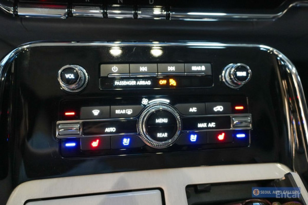 2020 Lincoln Navigator с пробегом 102 088 км