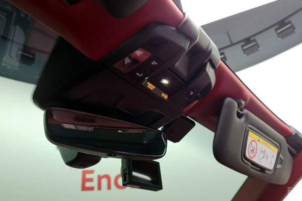 2025 Porsche 911 с пробегом 11 978 км