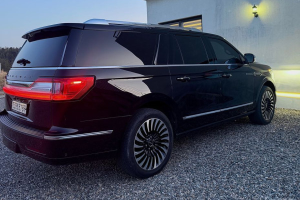 2021 Lincoln Navigator с пробегом 101 010 км