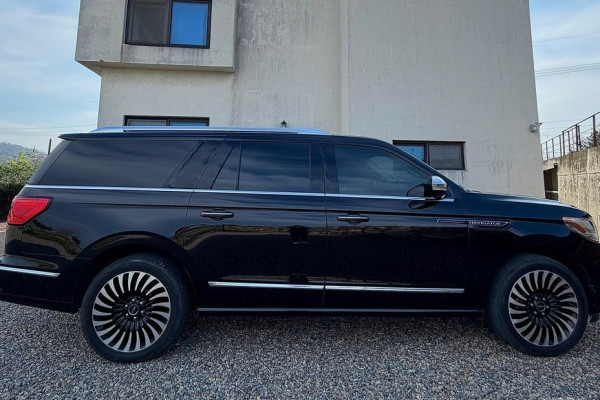 2021 Lincoln Navigator с пробегом 101 010 км