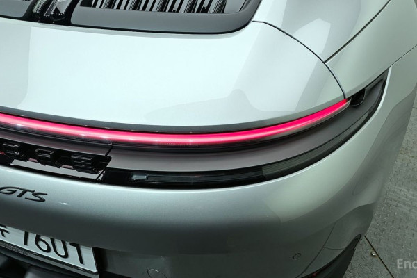 2025 Porsche 911 с пробегом 11 978 км