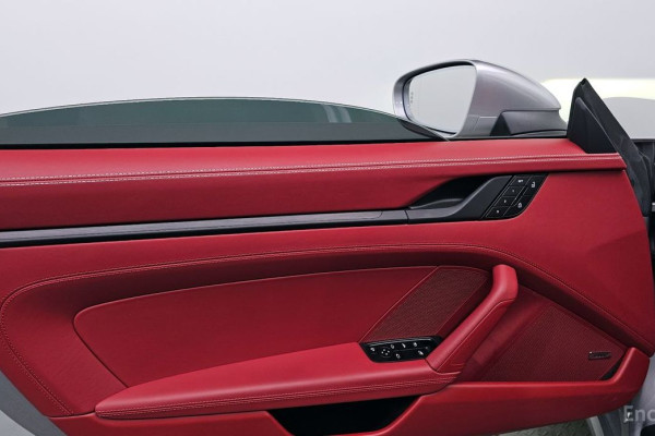 2025 Porsche 911 с пробегом 11 978 км