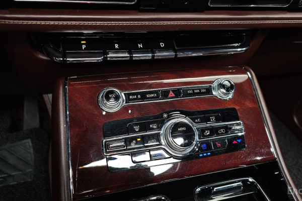 2021 Lincoln Aviator с пробегом 81 613 км