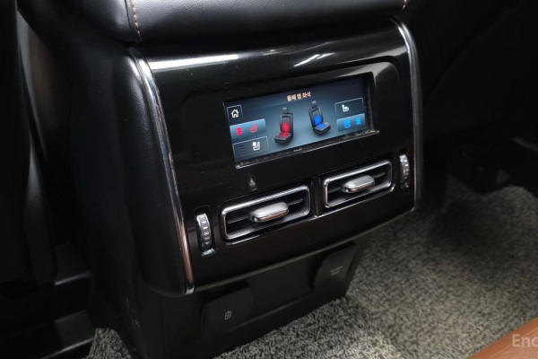 2021 Lincoln Aviator с пробегом 77 776 км