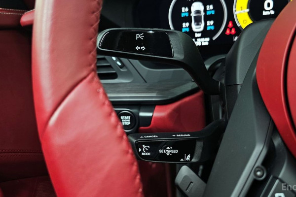 2025 Porsche 911 с пробегом 11 978 км