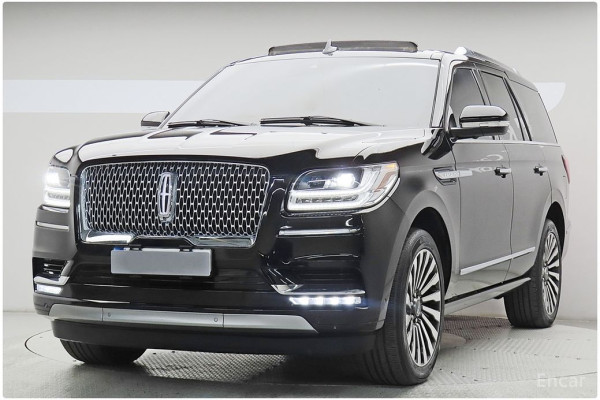 2021 Lincoln Navigator с пробегом 80 394 км