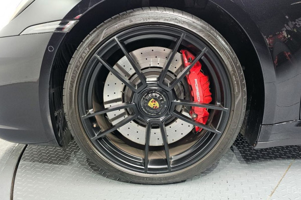 2022 Porsche 911 с пробегом 44 240 км