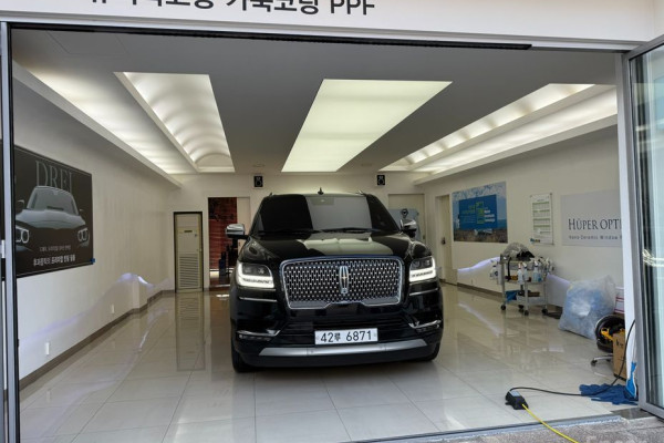 2019 Lincoln Navigator с пробегом 165 000 км