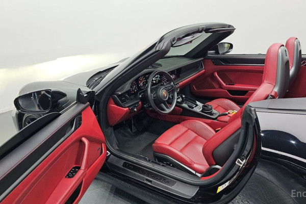 2022 Porsche 911 с пробегом 44 240 км