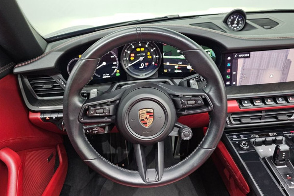 2022 Porsche 911 с пробегом 44 240 км